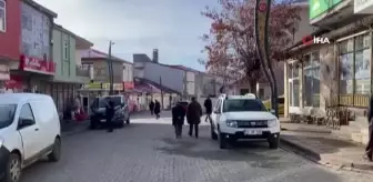 Her sene metrelerce kar olan ilçede bahar havası yaşanıyor