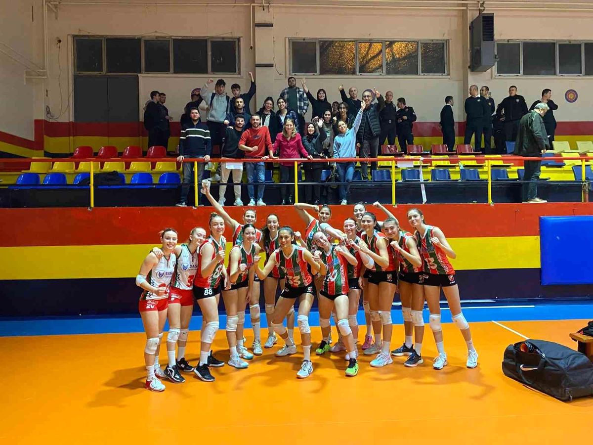 Karşıyaka Voleybol, kritik virajdan mutlu döndü