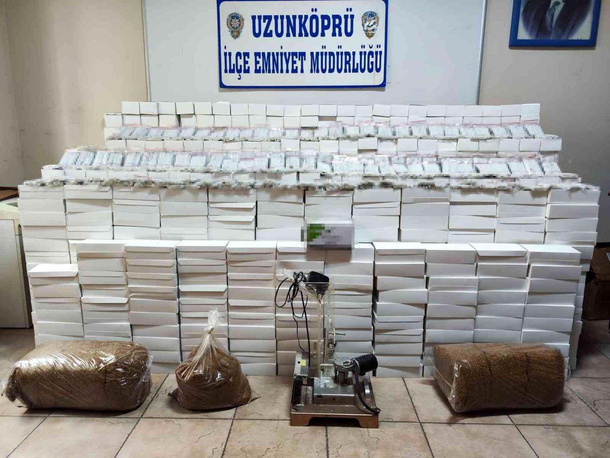 Polis ekipleri kaçak ürüne geçit vermiyor