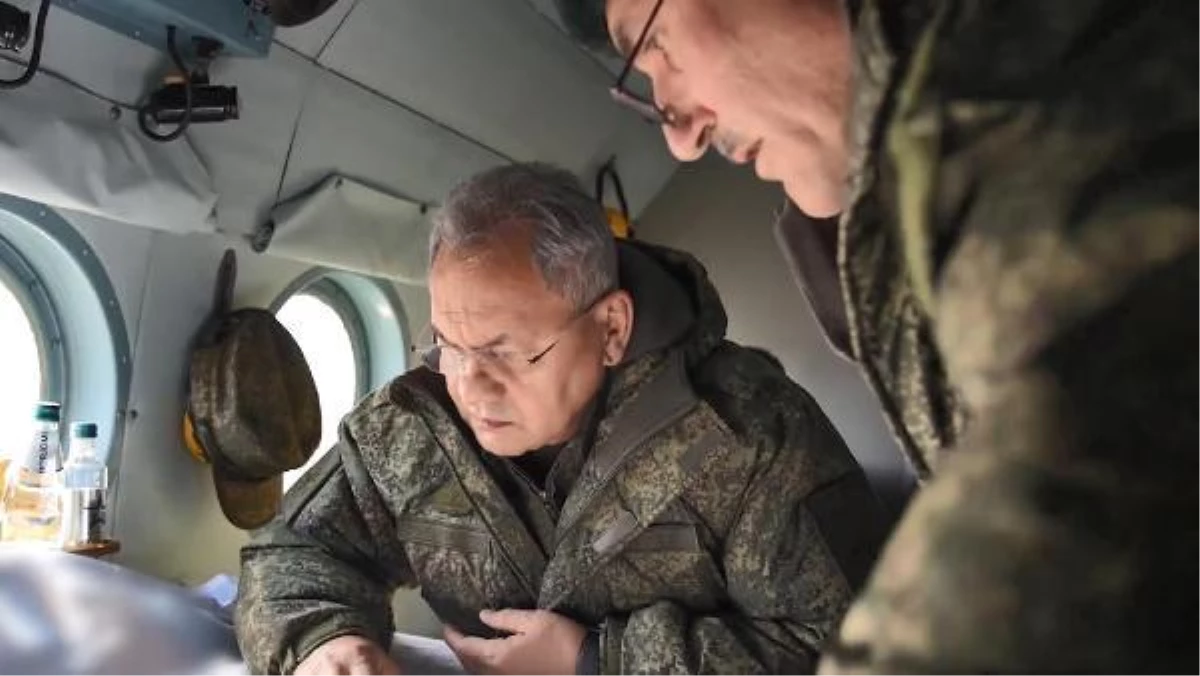 Rusya Savunma Bakanı Şoygu, Güney Askeri Bölgesi\'ni ziyaret etti