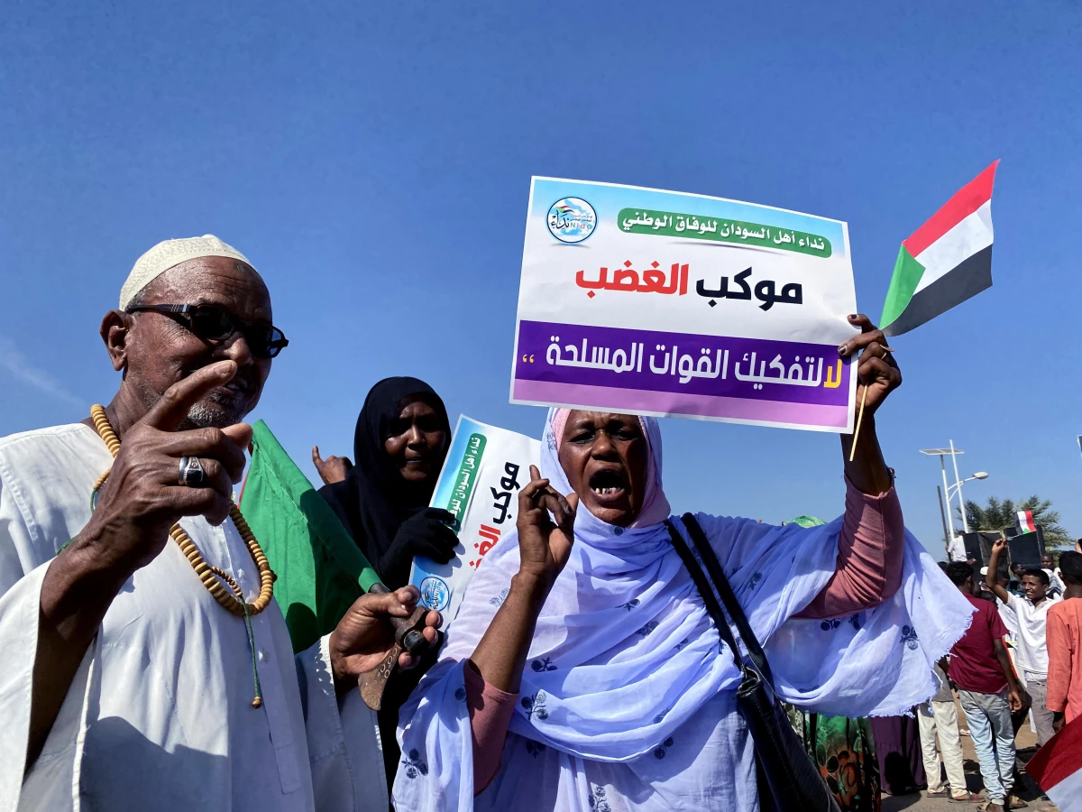 Sudan\'da askerle siviller arasındaki "çerçeve anlaşma" protesto edildi (2)