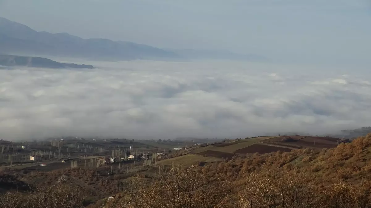 Tokat\'ın üzerini sis tabakası kapladı