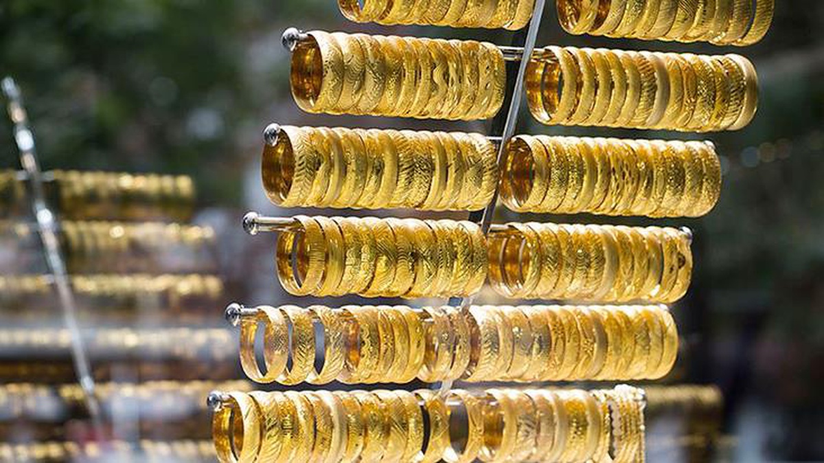 Haftaya yatay seyirle başlayan altının gram fiyatı 1.075 lira seviyesinden işlem görüyor