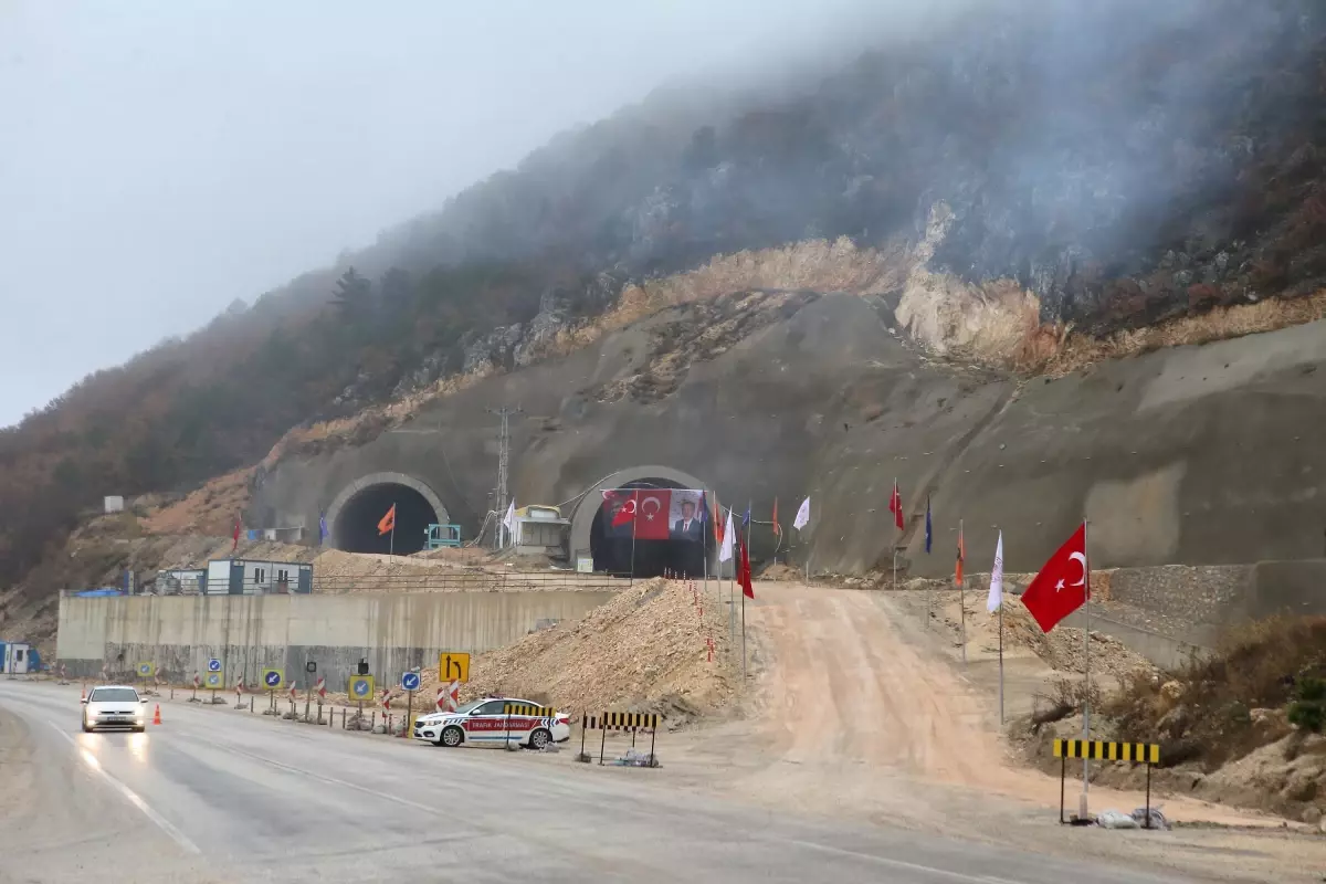 BAKAN KARAİSMAİLOĞLU: LAÇİN KIRKDİLİM T1 TÜNELİ IŞIK GÖRME TÖRENİNE KATILDI