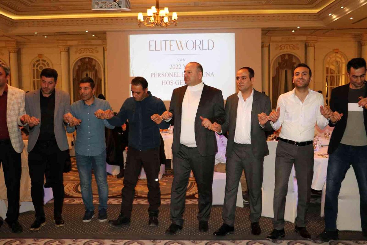 Elite World Van Hotel\'den personel gecesi