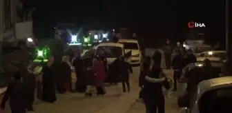 Hatay'da depremde evlerine girmeyenlere çorba dağıtıldı
