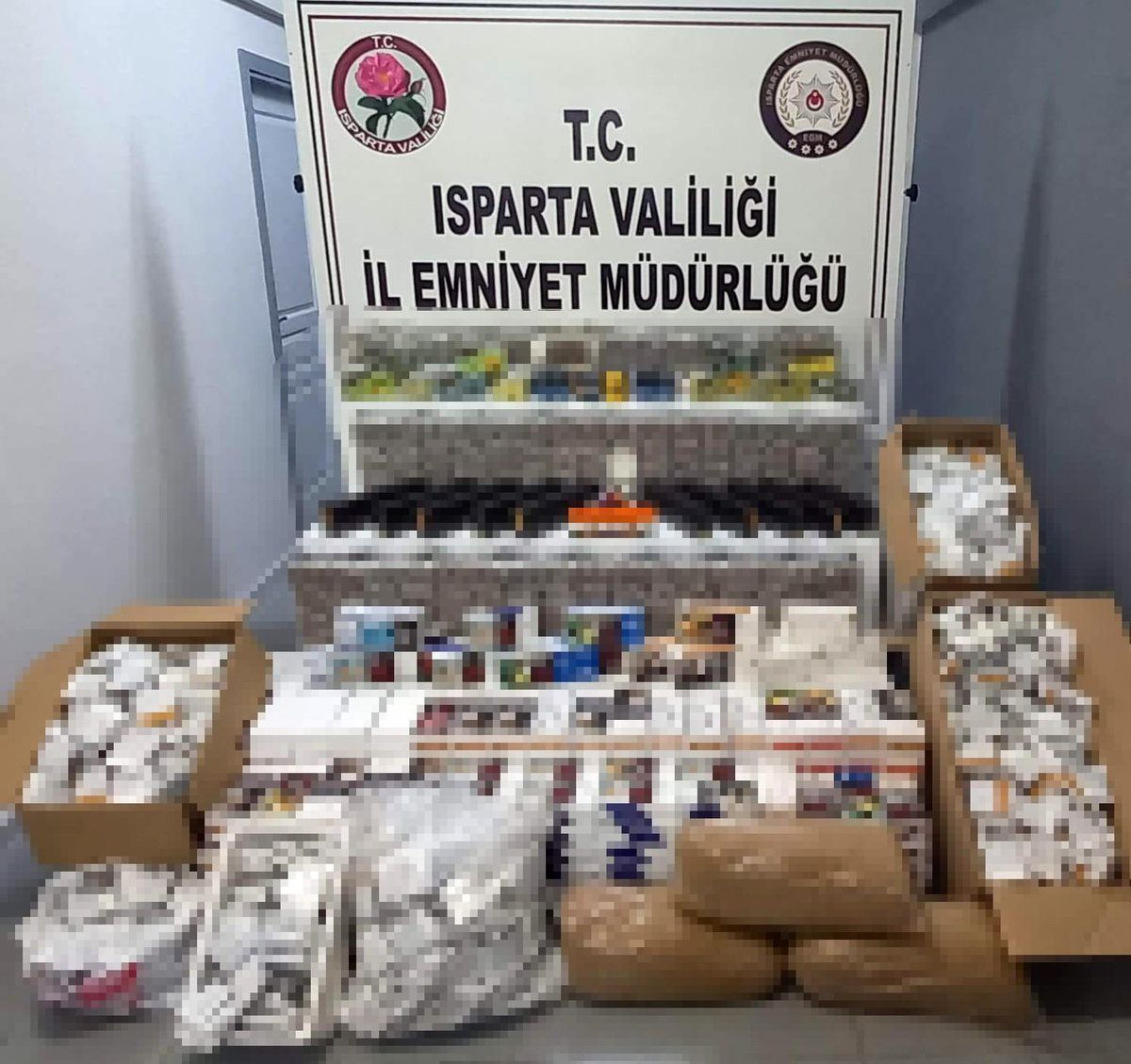 Isparta\'da kaçakçılık iddiasıyla 23 şüpheli hakkında adli işlem başlatıldı