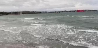 Tekirdağ'da kuvvetli rüzgar; eğitim uçuşları iptal