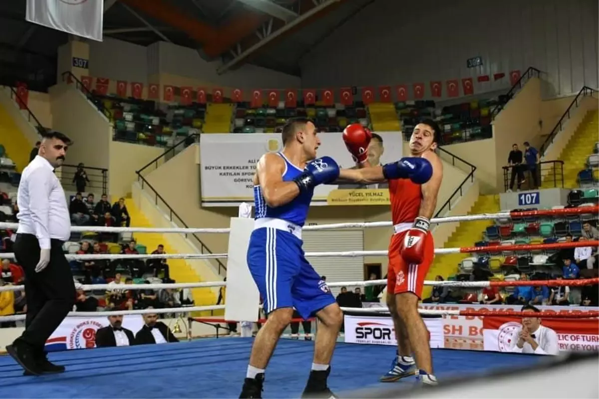 Türkiye Büyük Erkekler Ferdi Boks Şampiyonası başladı