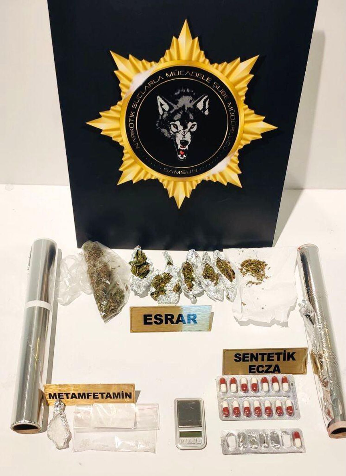 Uyuşturucu ticaretine gözaltı