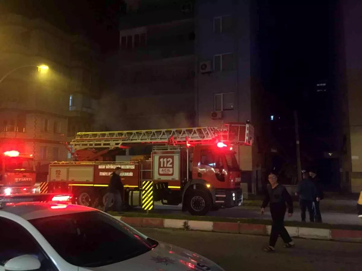 Babası ile tartıştı, kolonya dökerek evini yaktı