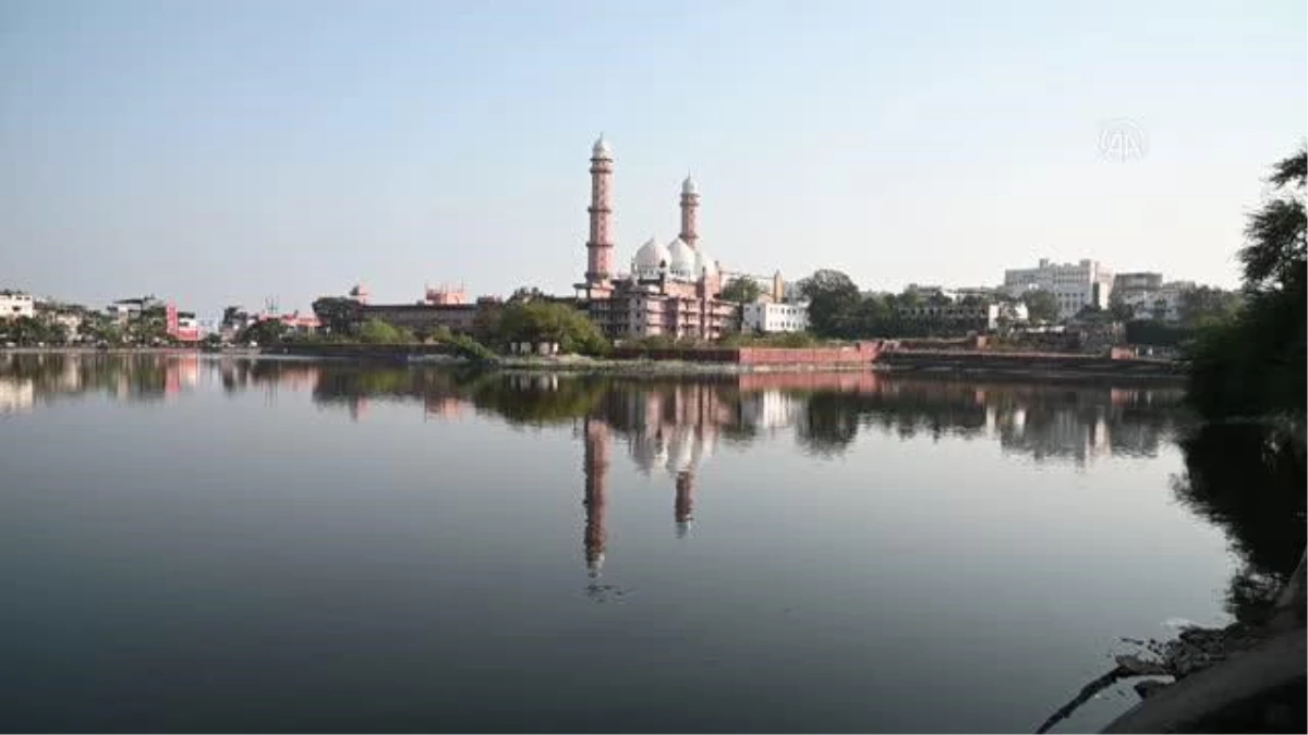 BHOPAL- Hindistan\'da yapımı yaklaşık 100 yıl süren Taj-ul Mescidi