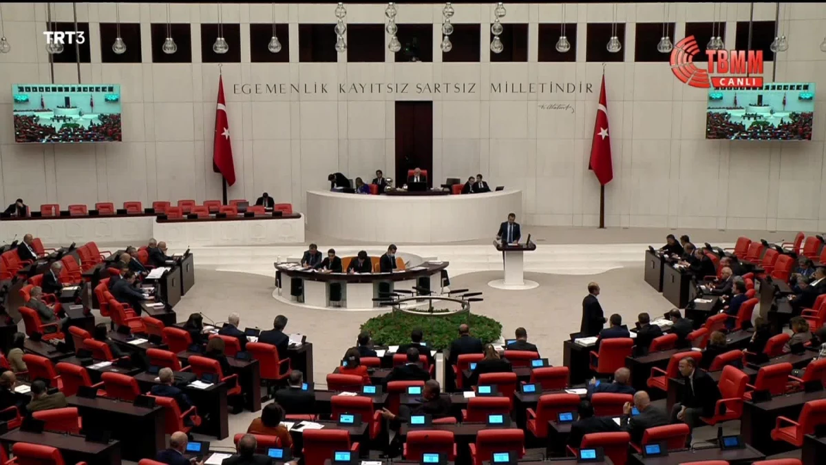 Chp, Sgk\'daki Yolsuzlukların Önüne Geçilmesi İçin Meclis Araştırması İstedi; AKP ve MHP Reddetti