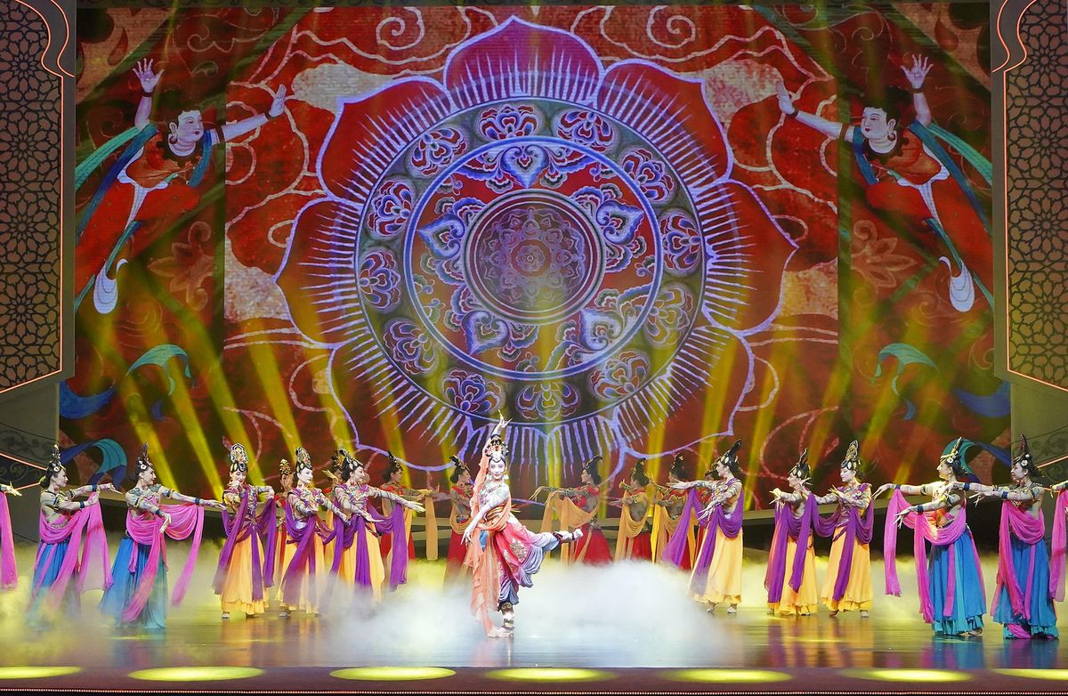 Çin\'in Jingdezhen Kentinde Arap Sanatları Festivali Başladı