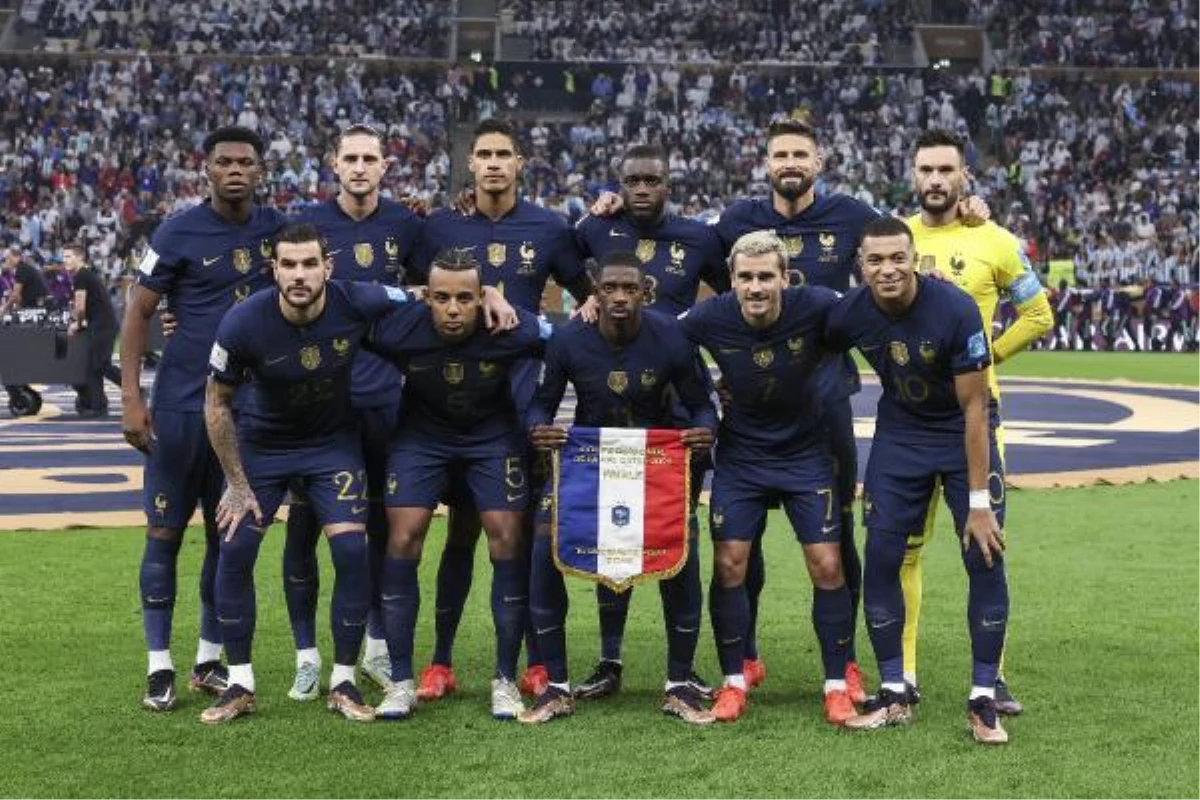 Dünya Kupası finalisti Fransa\'nın takımında sadece 2 Fransız yer aldı