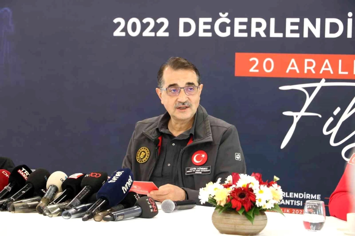 Enerji Bakanı Dönmez: "Akkuyu\'da ilk üniteyi 2023 sonunda devreye alıyoruz"