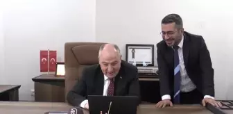 Kahramanmaraş Valisi Coşkun, AA'nın 'Yılın Fotoğrafları' oylamasına katıldı