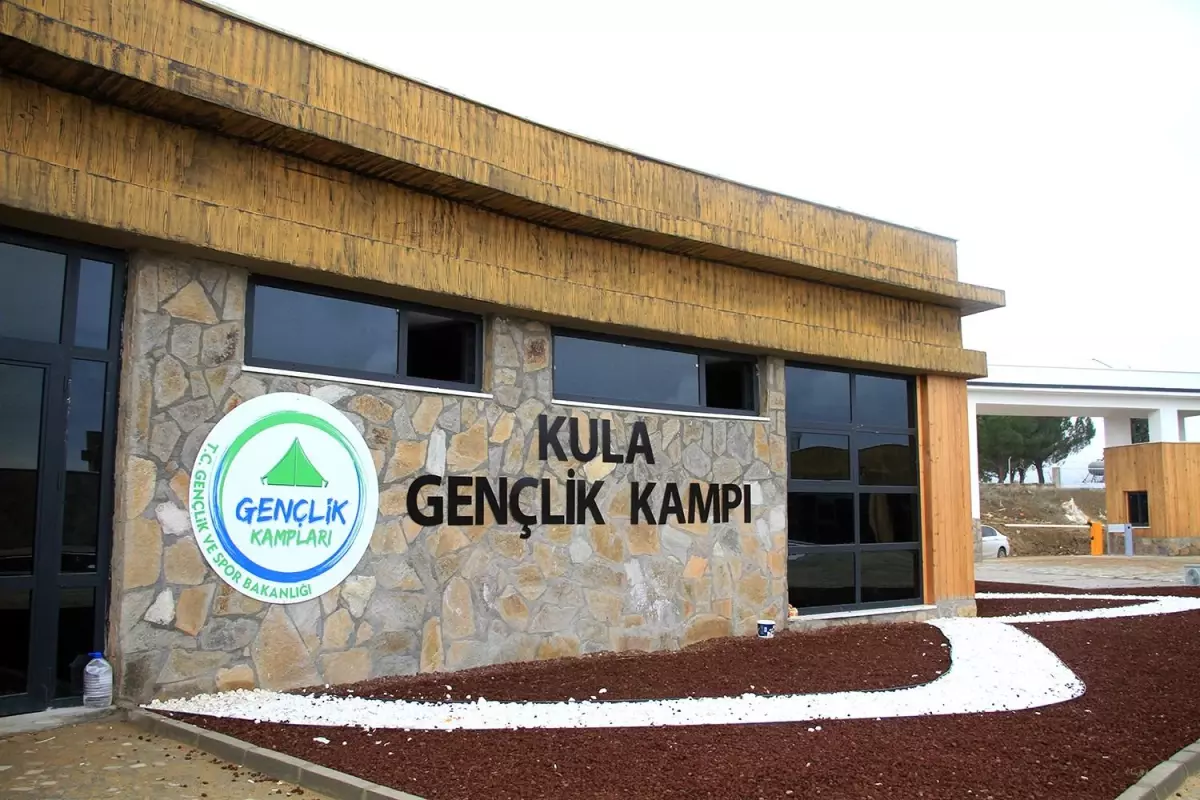 Kula Gençlik Kampı hizmete hazır