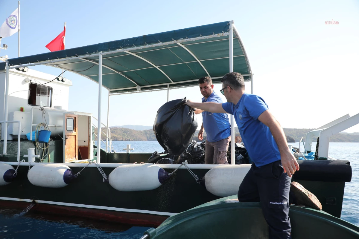 Muğla Büyükşehir, Göcek ve Dalaman Koylarını Koruyor