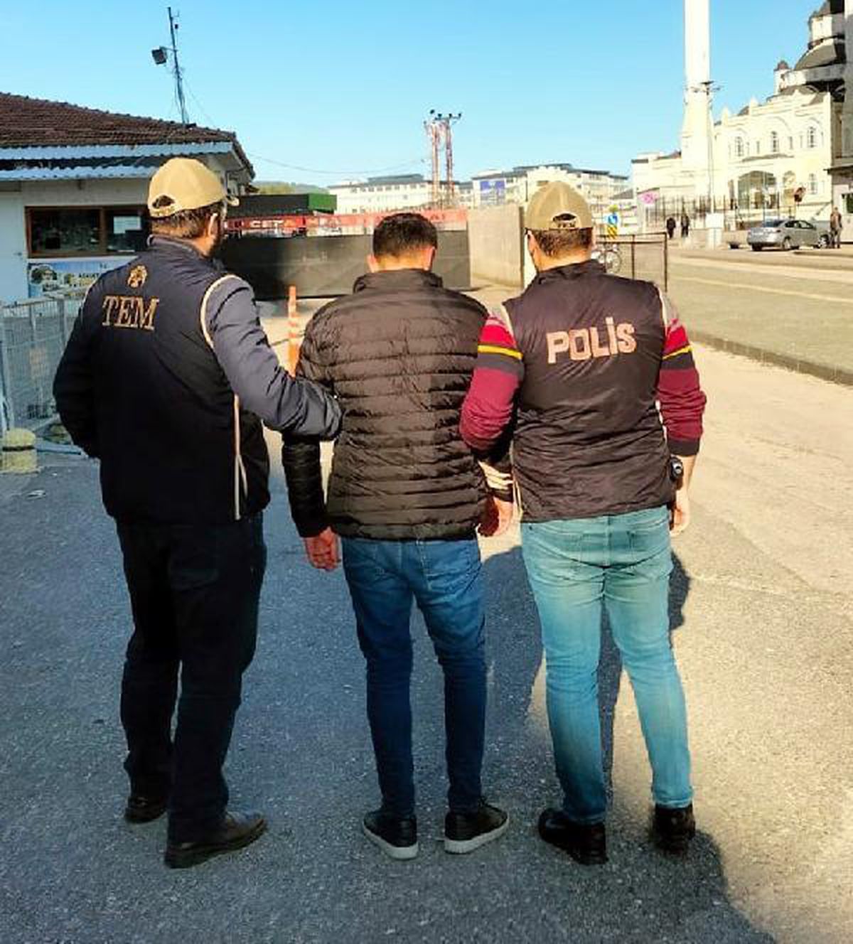 PKK propagandasından hükümlü firari, saklandığı adreste yakalandı