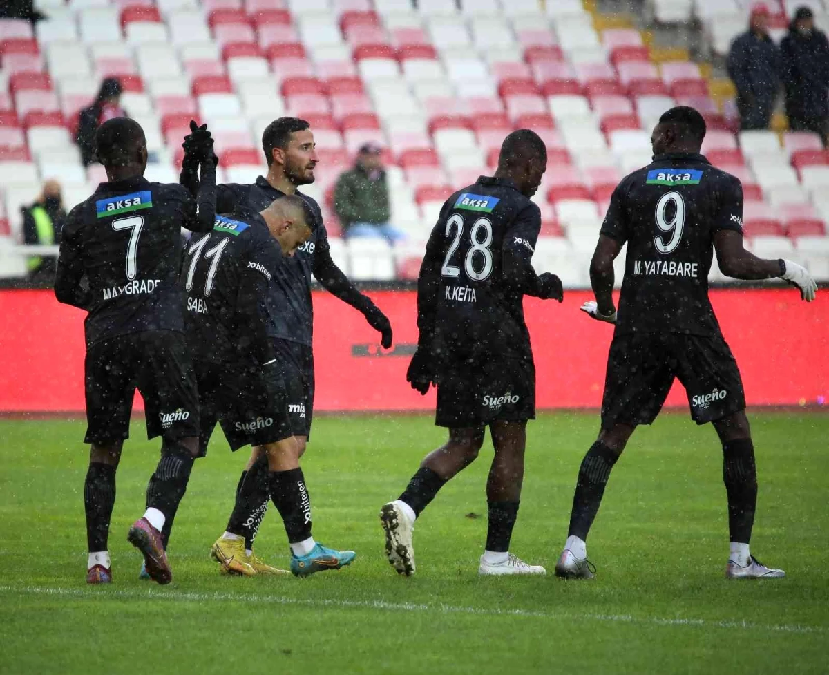 Sivasspor\'da Erdoğan Yeşilyurt gol sayısını 3\'e çıkarttı