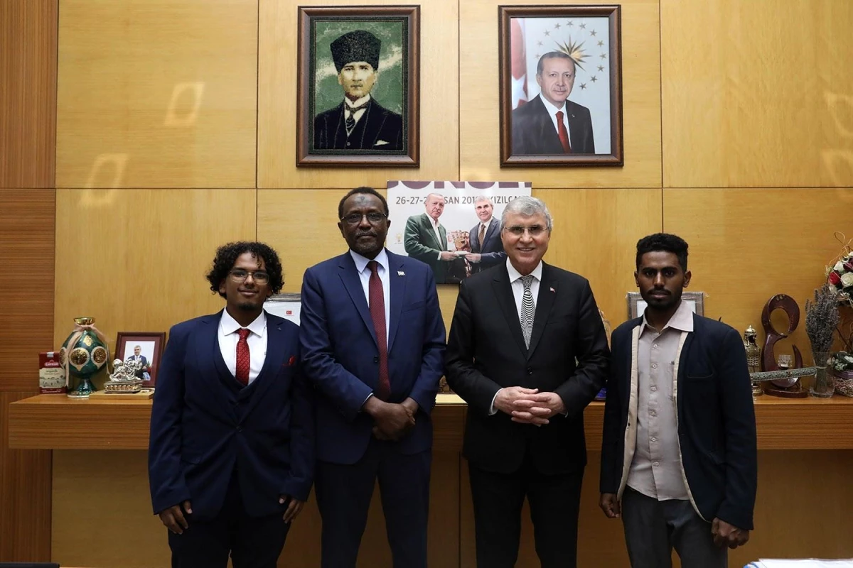 Sudanlı öğrenciler mezun oldu