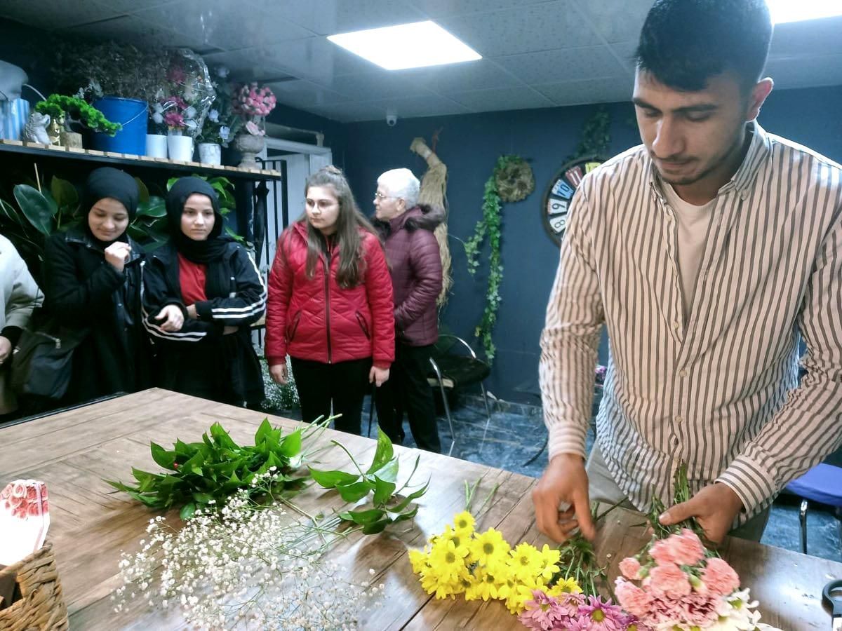 Yaparak öğrendiler