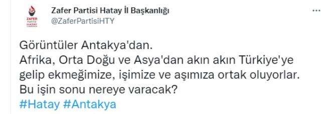 Zafer Partisi'nden 'Üsküdar'a Giderken' şarkısını çalan siyahilere çirkin yorum! Düşülen not çok vahim
