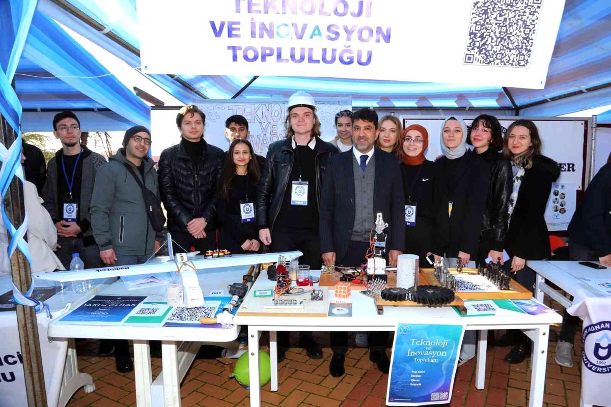 ADÜ\'de \'Öğrenci Toplulukları Tanıtım Günleri\' gerçekleşti