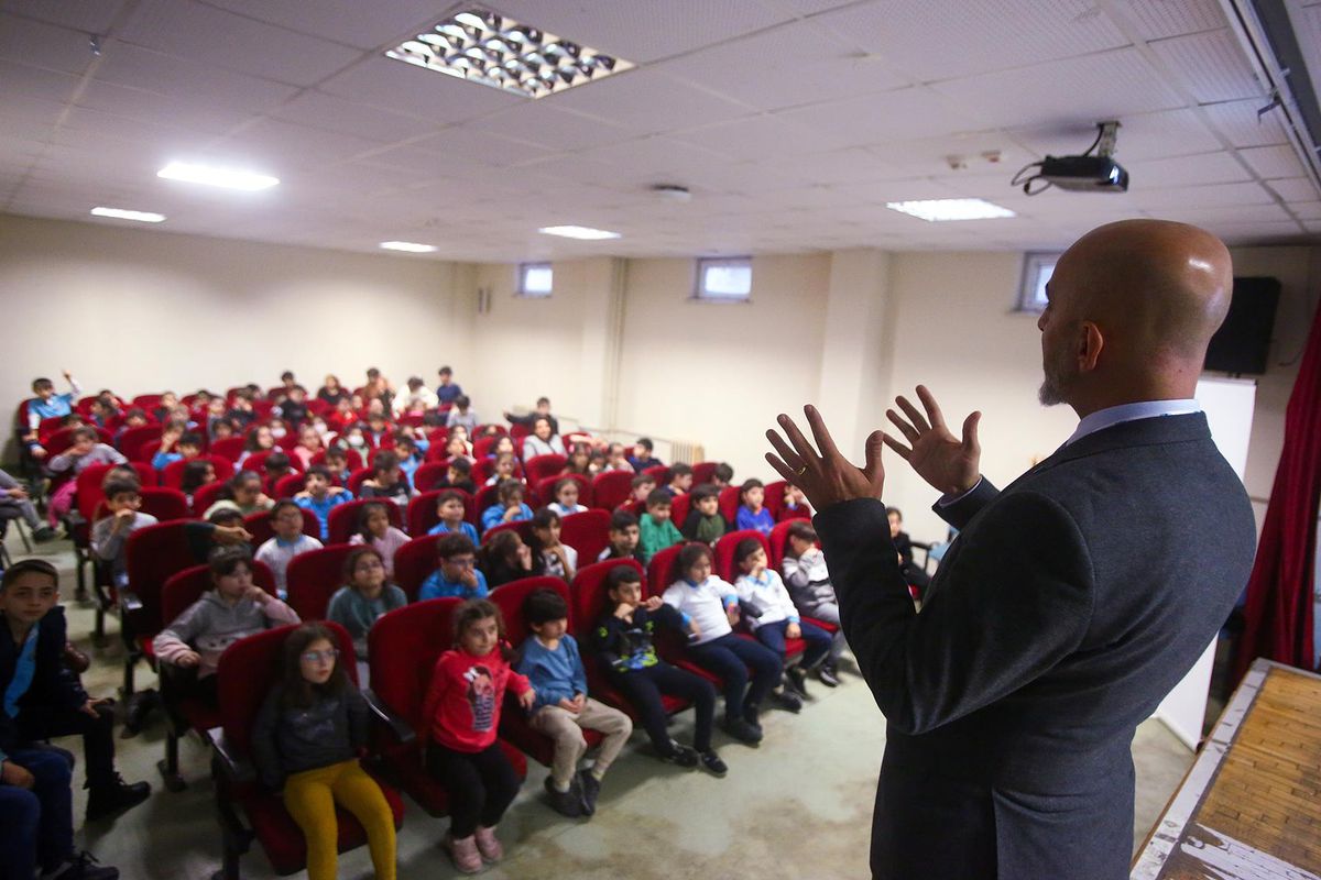 CK Enerji İstanbul Avrupa Yakası\'nda 670 öğrenciye "enerji okuryazarlığı" eğitimi verdi