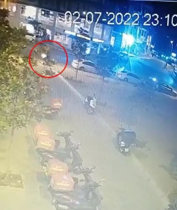 Düğünü için gün sayıyordu, yaşanan felaketin ardından ömür boyu yatağa mahkum kaldı Düğünü için gün sayıyordu, yaşanan felaketin ardından ömür boyu yatağa mahkum kaldı