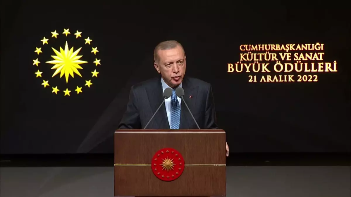 Cumhurbaşkanı Erdoğan: "Hangi inanç, hangi mezhepten olursa olsun Türk kültürüne katkıda bulunan herkesin başımızın üstünde yeri vardır"