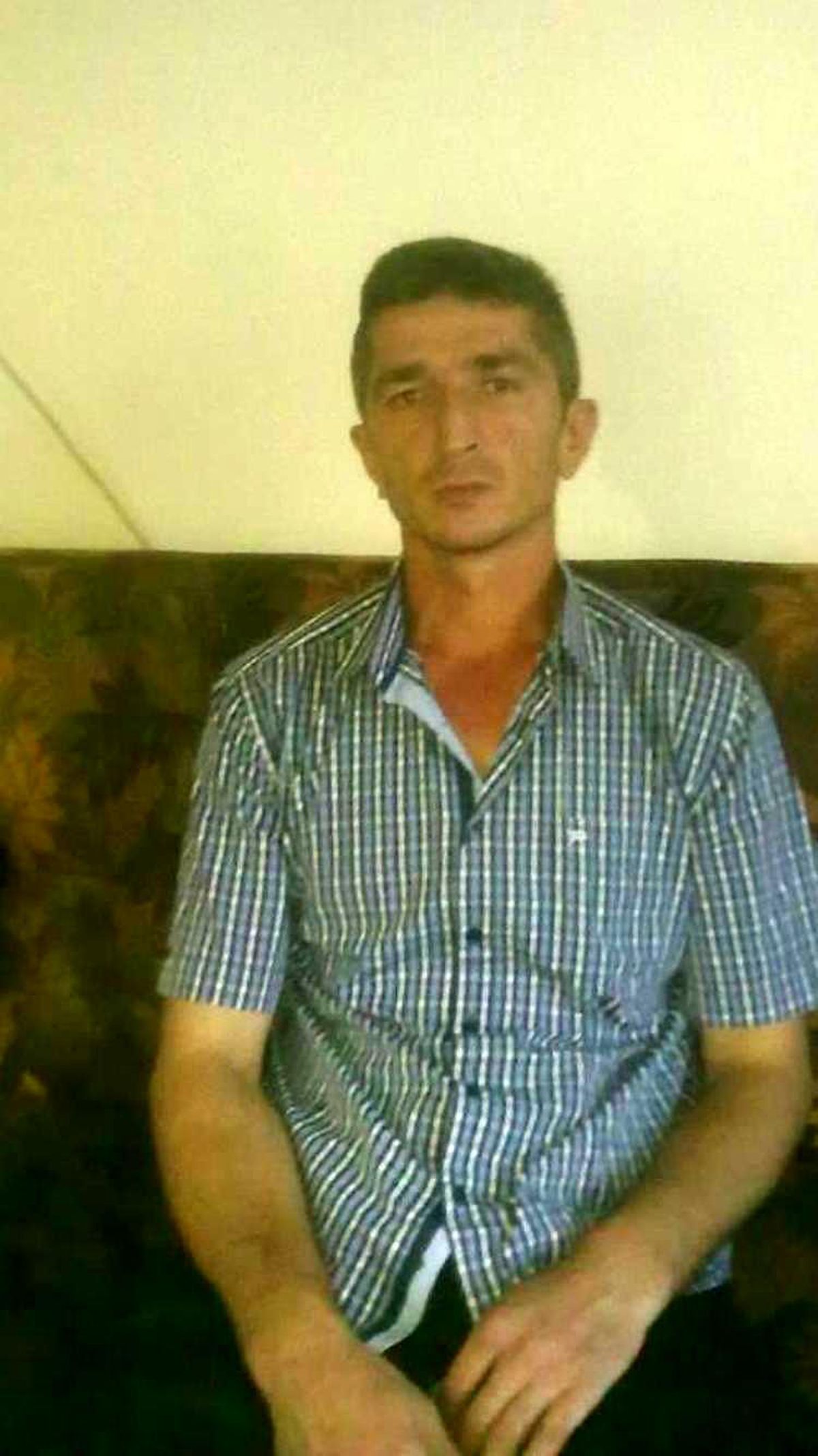 Evinde av tüfeğiyle vurulmuş halde bulundu