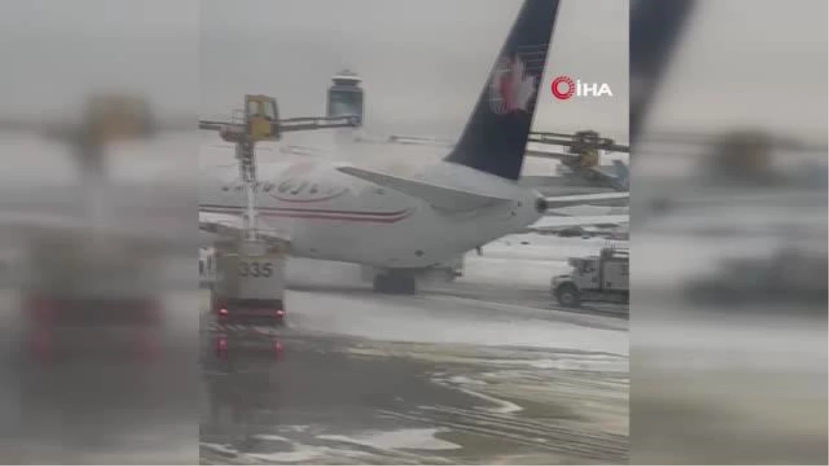 Kanada\'da yoğun kar yağışı: 200 uçuş iptal