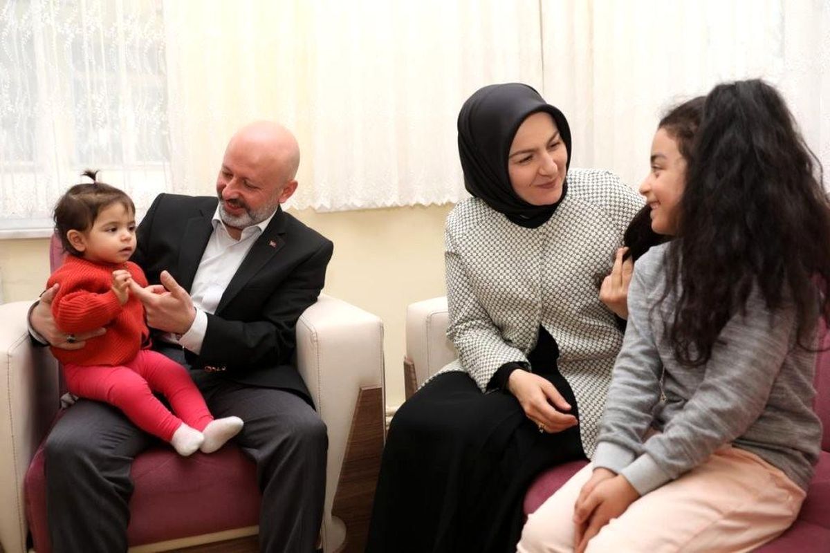 Kocasinan Belediyesi 203 çölyaklı aileye gıda paketi dağıttı