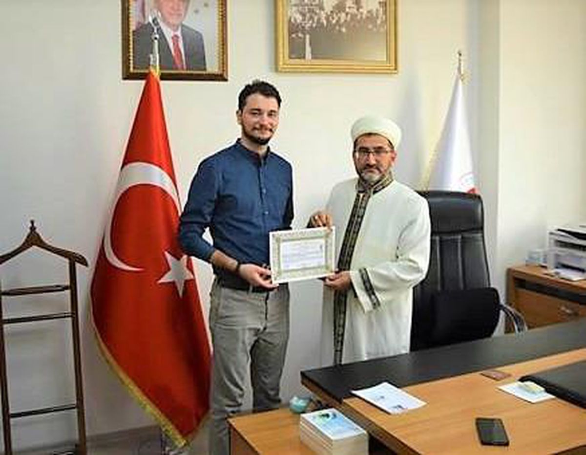 Romanyalı Francıs, Müslüman olup \'Atilla\' ismini aldı