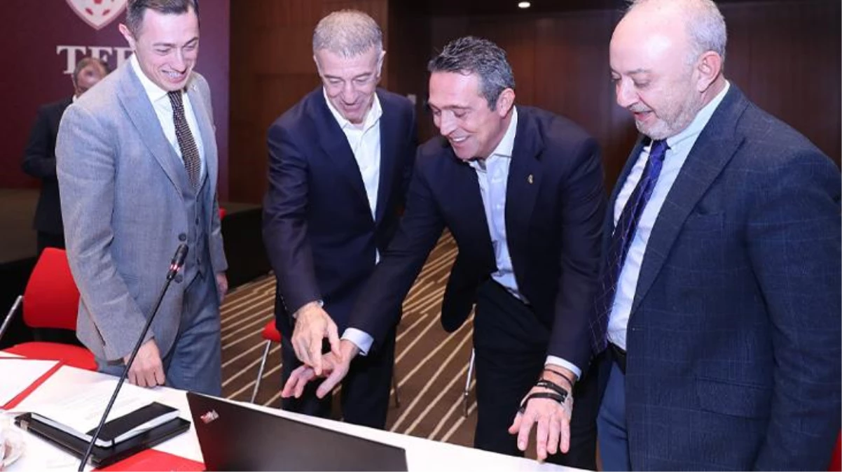 Türk futbolunda tarihi an! Süper Lig hakem ataması kulüp başkanlarıyla birlikte yapıldı