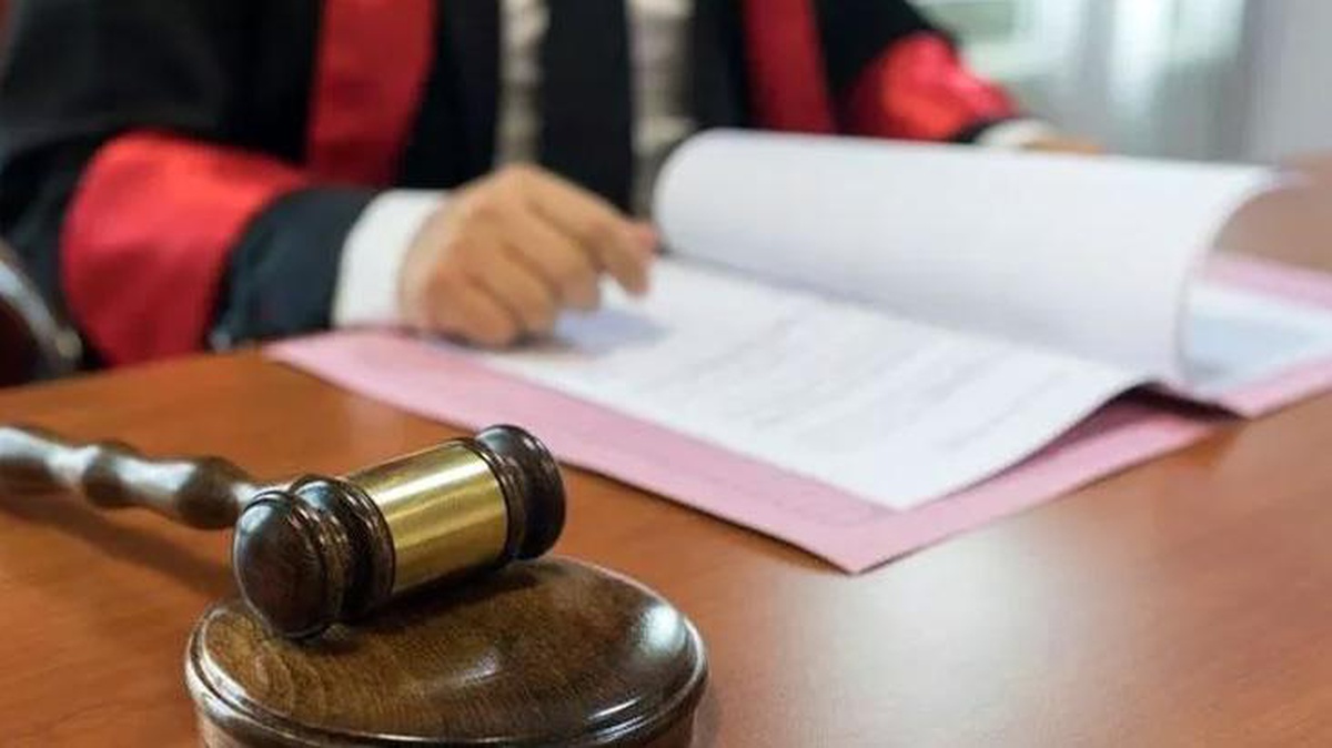 Sevgilisine oğullarını öldürten cani annenin cezası belli oldu