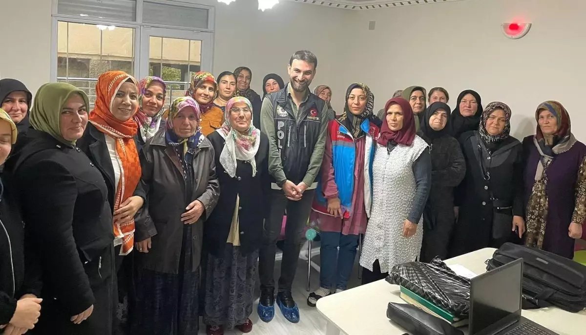 Anne ve anne adayları uyuşturucuya karşı bilgilendirildi