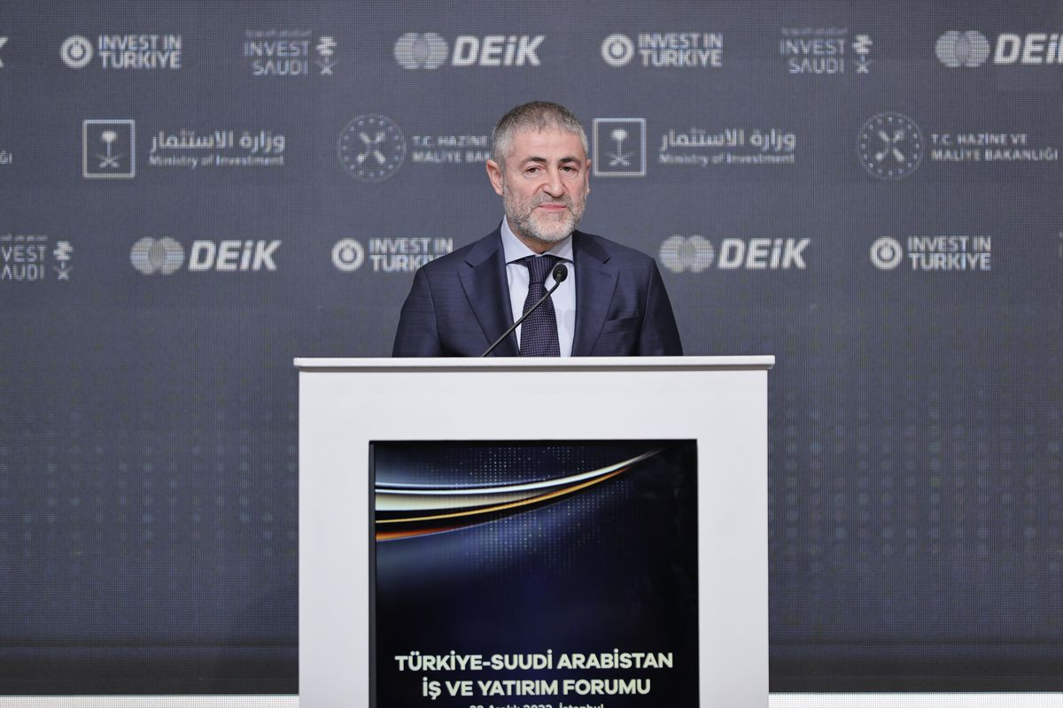 Bakan Nebati: "(Suudi Arabistan\'la ticaret) 2021 yılında 3,7 milyar dolar olan ticaret hacmimiz, ocak-ekim döneminde 4,3 milyar dolara yükselmiş...