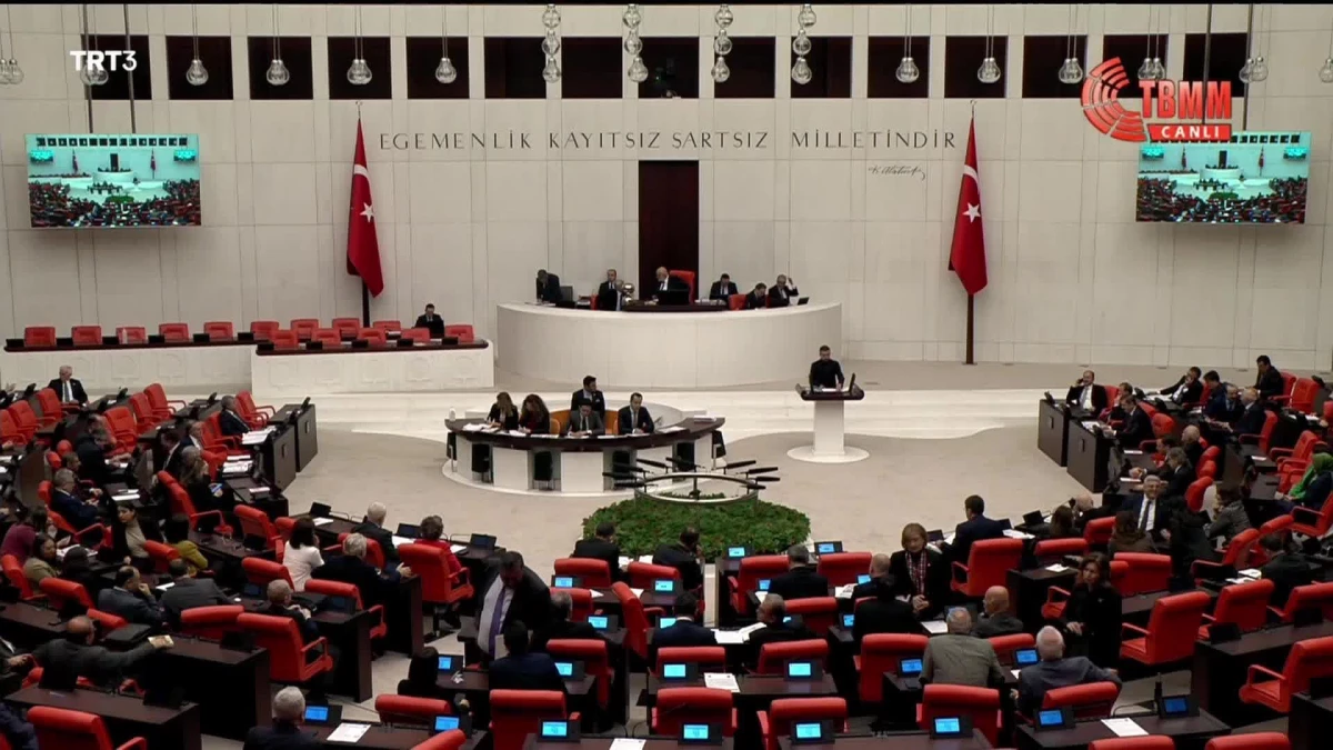 Hdp\'nin "Roboski Katliamının" Araştırılması Önergesi, AKP ve MHP\'li Vekillerin Oylarıyla Reddedildi