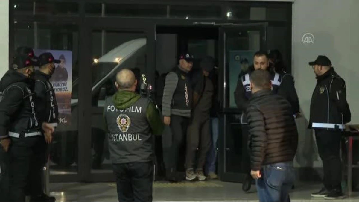 İspanya\'da yakalanan uyuşturucu kaçakçısı Atilla Önder Türkiye\'ye getirildi (2)