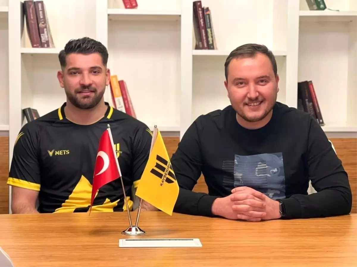 Kazım Çelik, Kayserigücü FK\'da