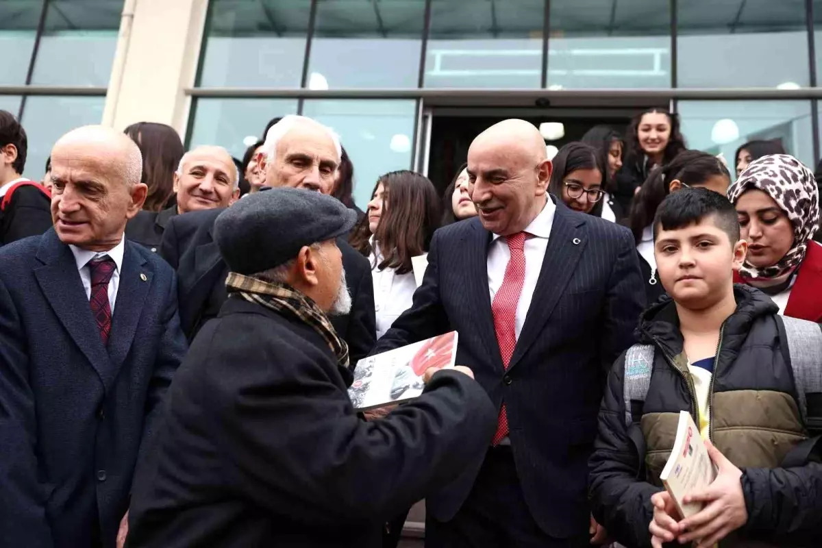 Keçiörenli gençlere Mehmet Akif Ersoy anlatıldı