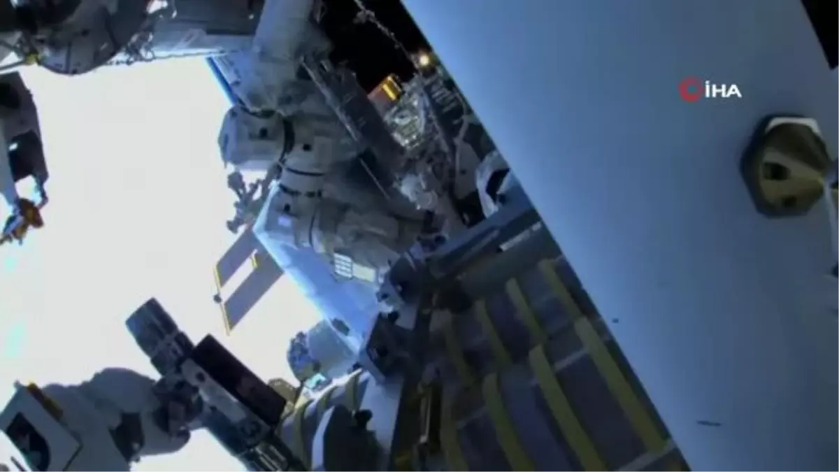 NASA astronotları uzay yürüyüşüne çıktı