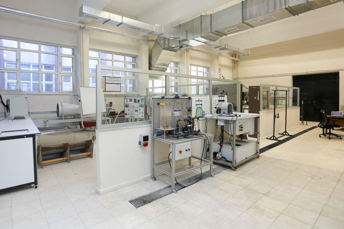 Atatürk Üniversitesinde 9 bölümün araştırma laboratuvarları yenilendi