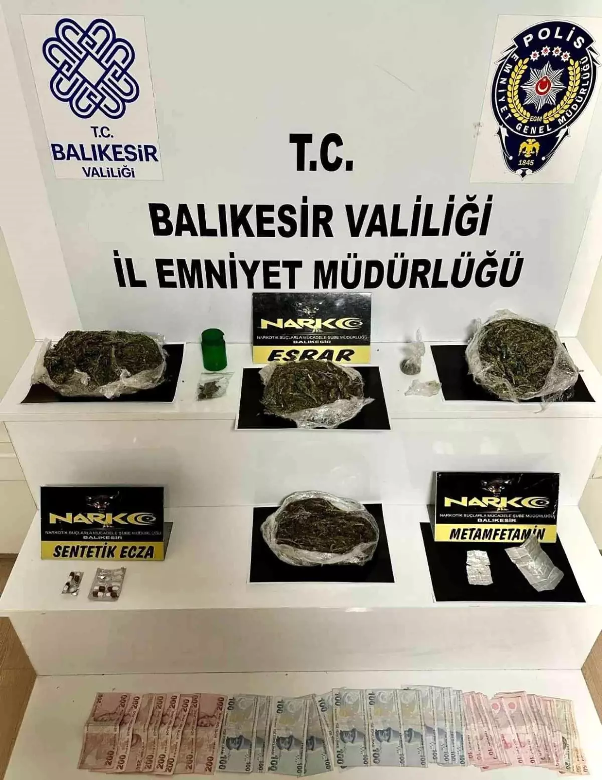 Balıkesir\'de polisten uyuşturucu operasyonu