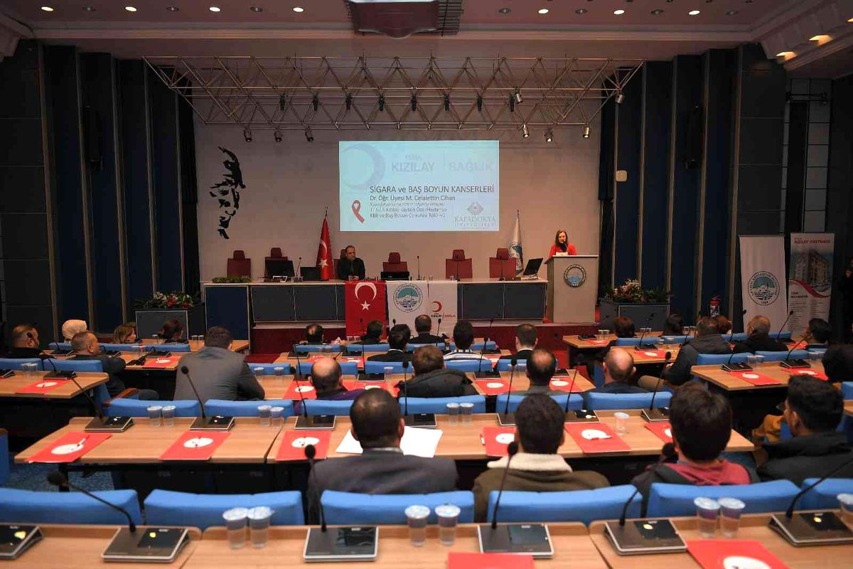 Büyükşehir Belediyesi personeline sigaranın zararları anlatıldı