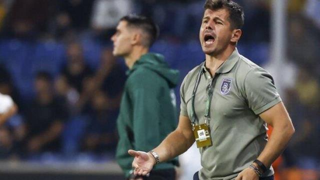 Emre Belözoğlu ile takımın bağı koptu! Başakşehir soyunma odasında kavga