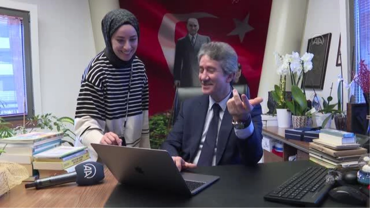 İstanbul İl Milli Eğitim Müdürü Yazıcı, AA\'nın Yılın Fotoğrafları oylamasına katıldı